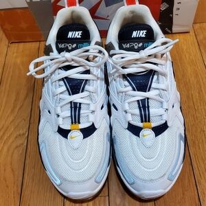 Women's Nike Sneakers